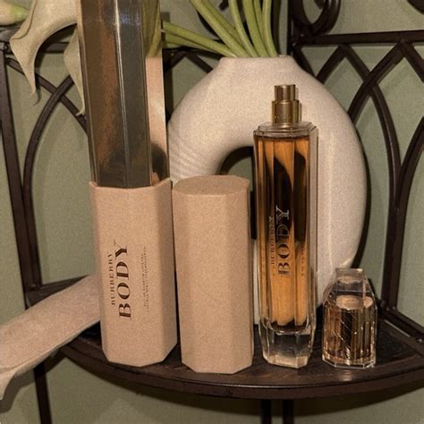 burberry body natural spray vaporisateur|burberry intense body perfume.